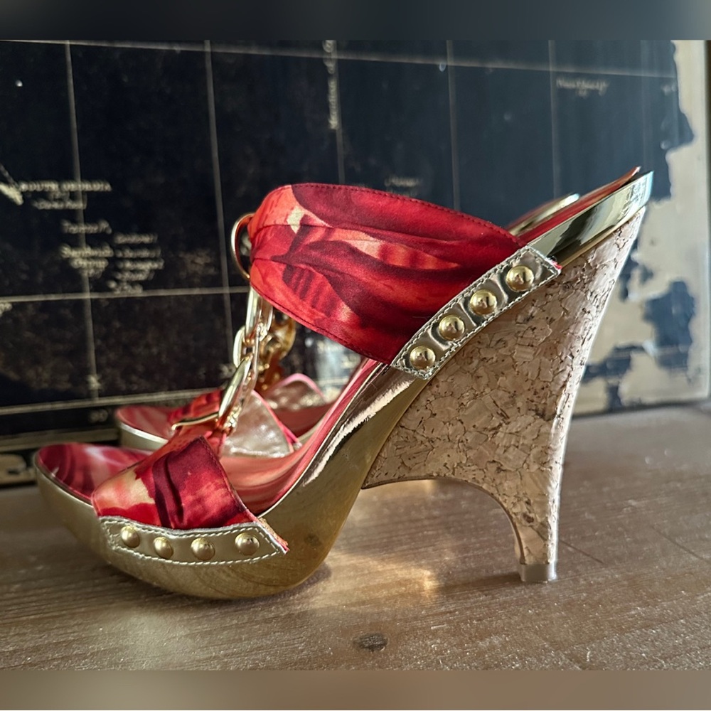 Marciano Red & Gold Chain Heels - Picture 4 of 10